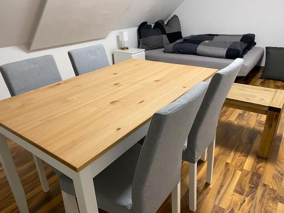 Ferienwohnung Mit Grosser Dachterrasse Bielefeld Bagian luar foto